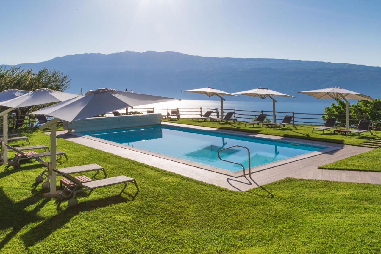 Boutique Hotel Villa Sostaga Гарньяно Екстер'єр фото